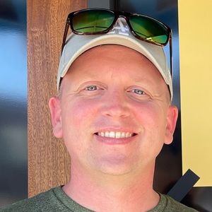 Meet your Posher, Jeremiah